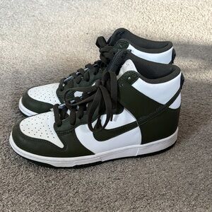 Nike Dunk High “Cargo Khaki”